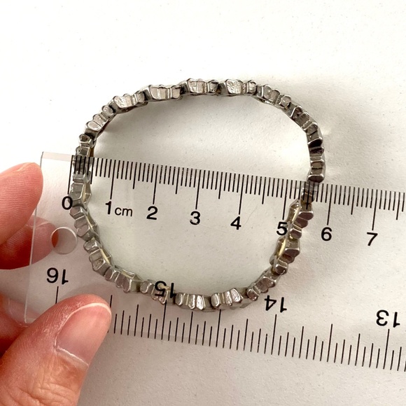 Chevron Stretch Bracelet - Silver - Picture 5 of 5